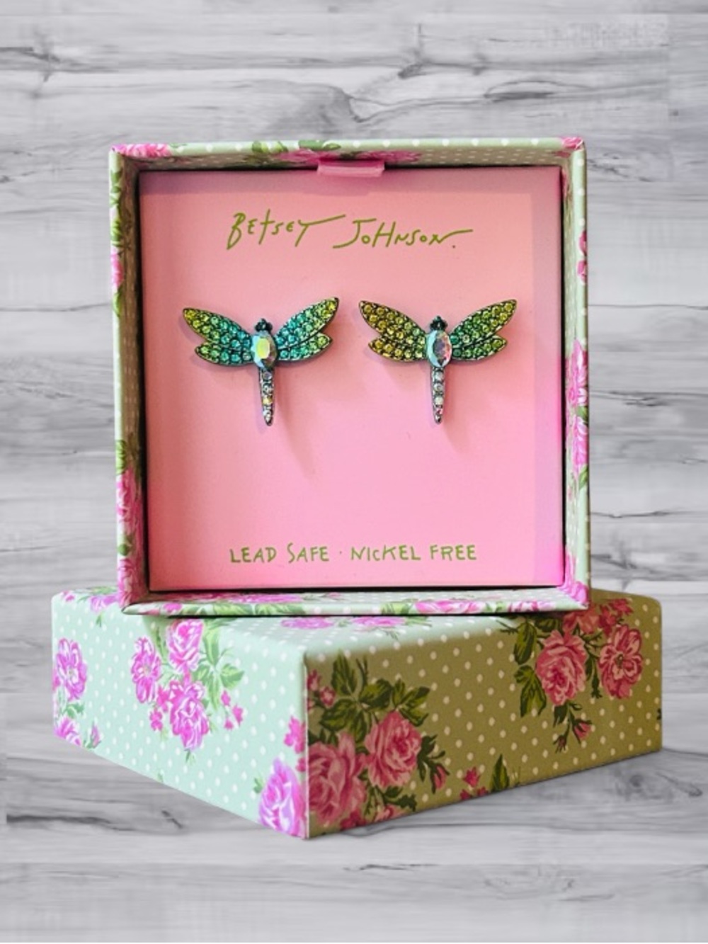 🆕🪽 Betsey Johnson Dragonfly Sparkle Stud Earrings NWT